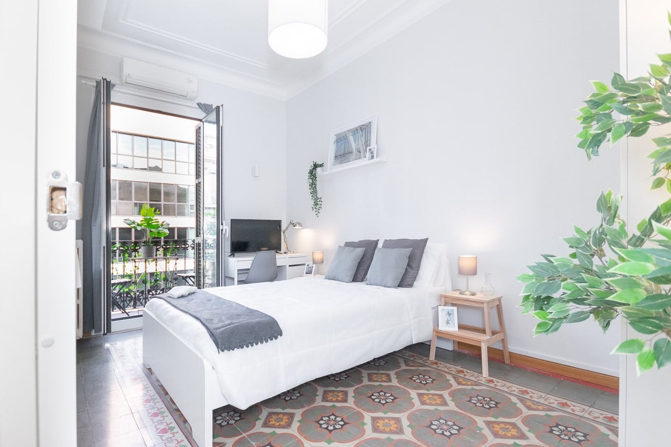Single room Barcelona, 1 bed, 15m² — photo 8