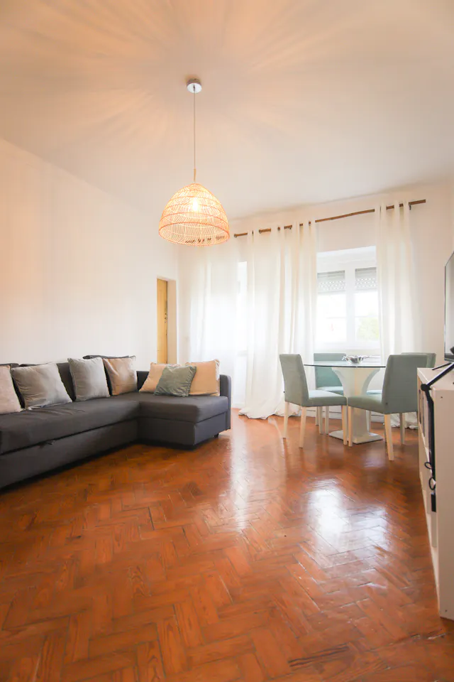 4-Bedroom Apartment in Avenida Rio de Janeiro, Lisbon (1625680) room image 1