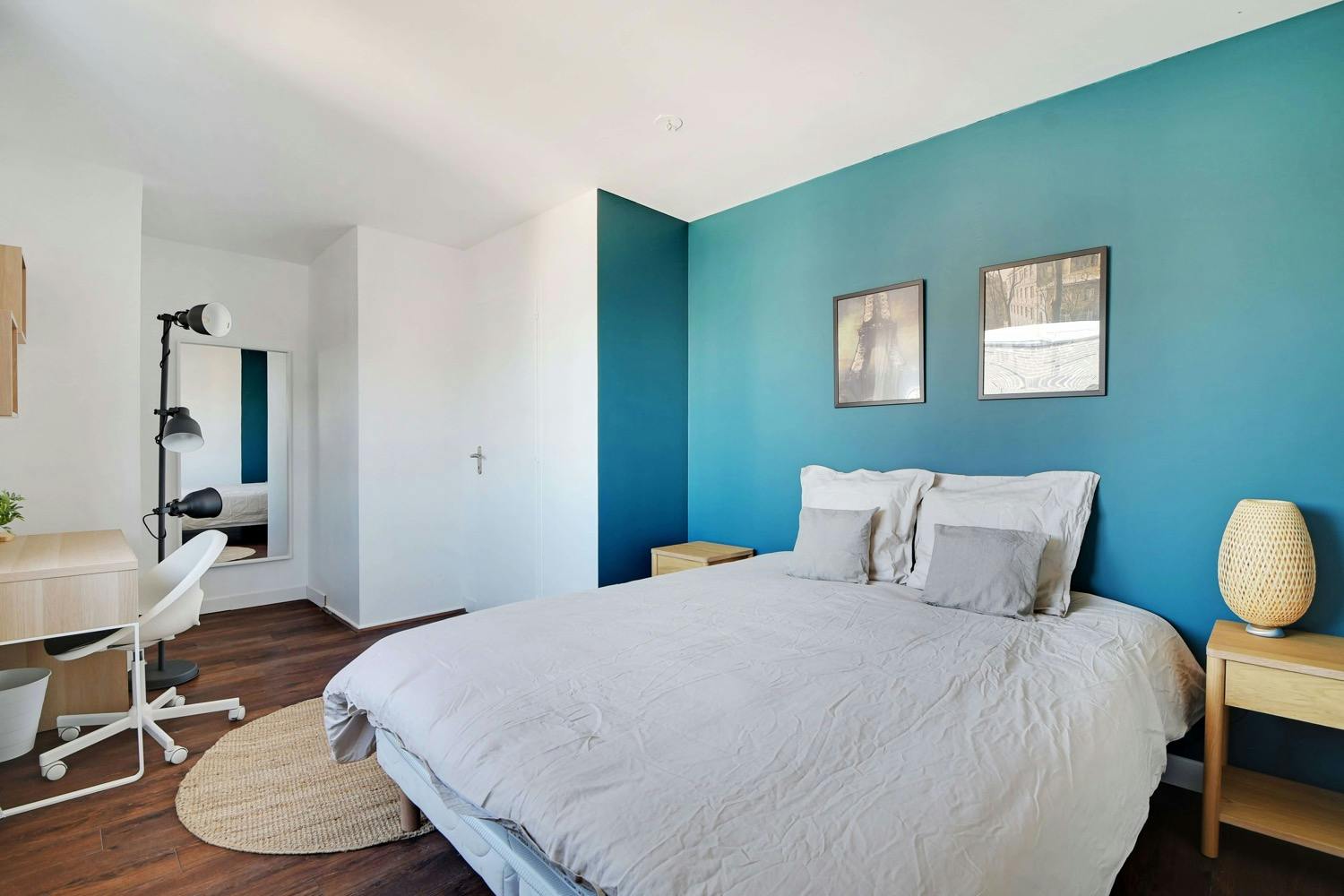 Private room for rent for €910 per month in Paris, Passage Saint-Ange