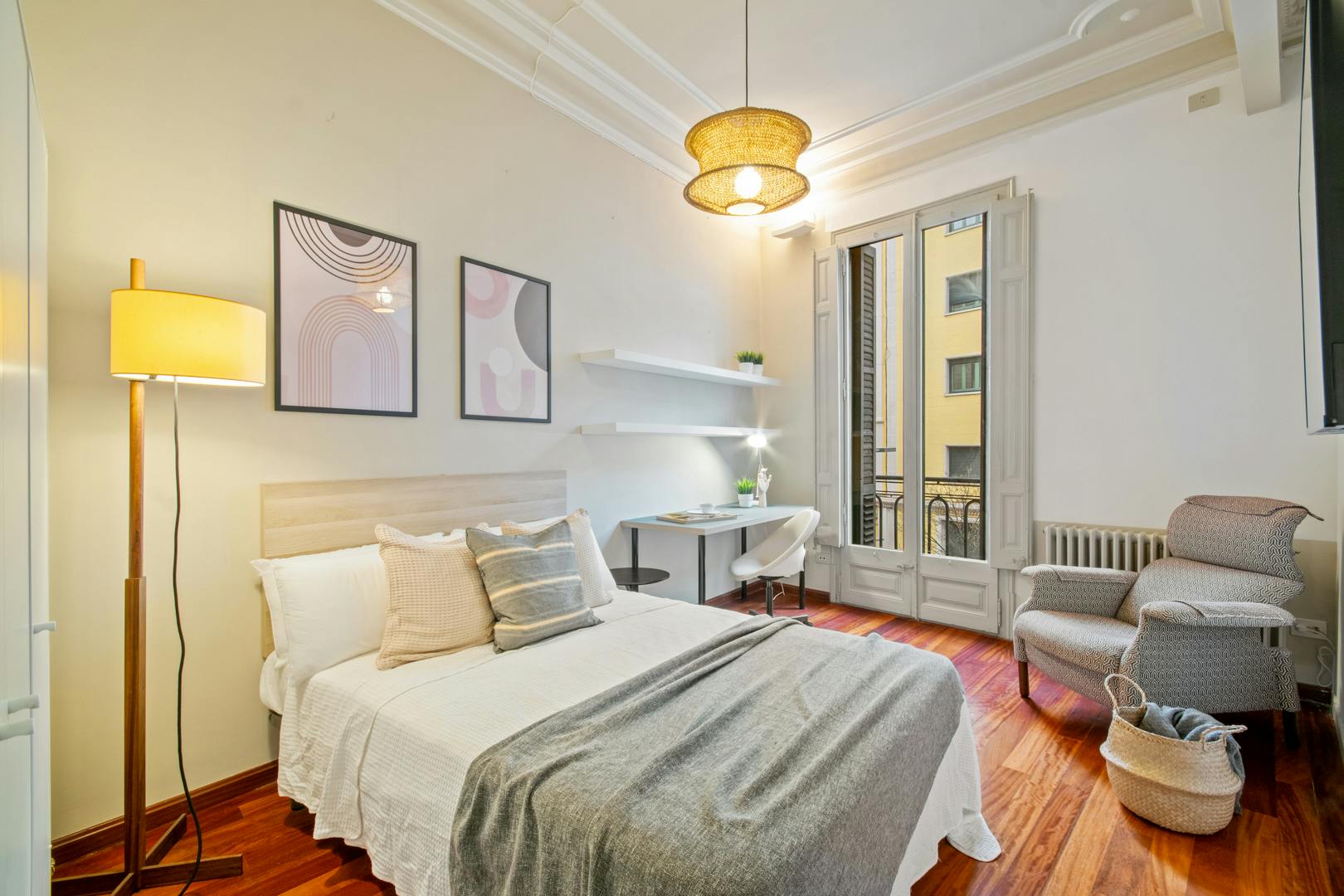 preview gallery tile