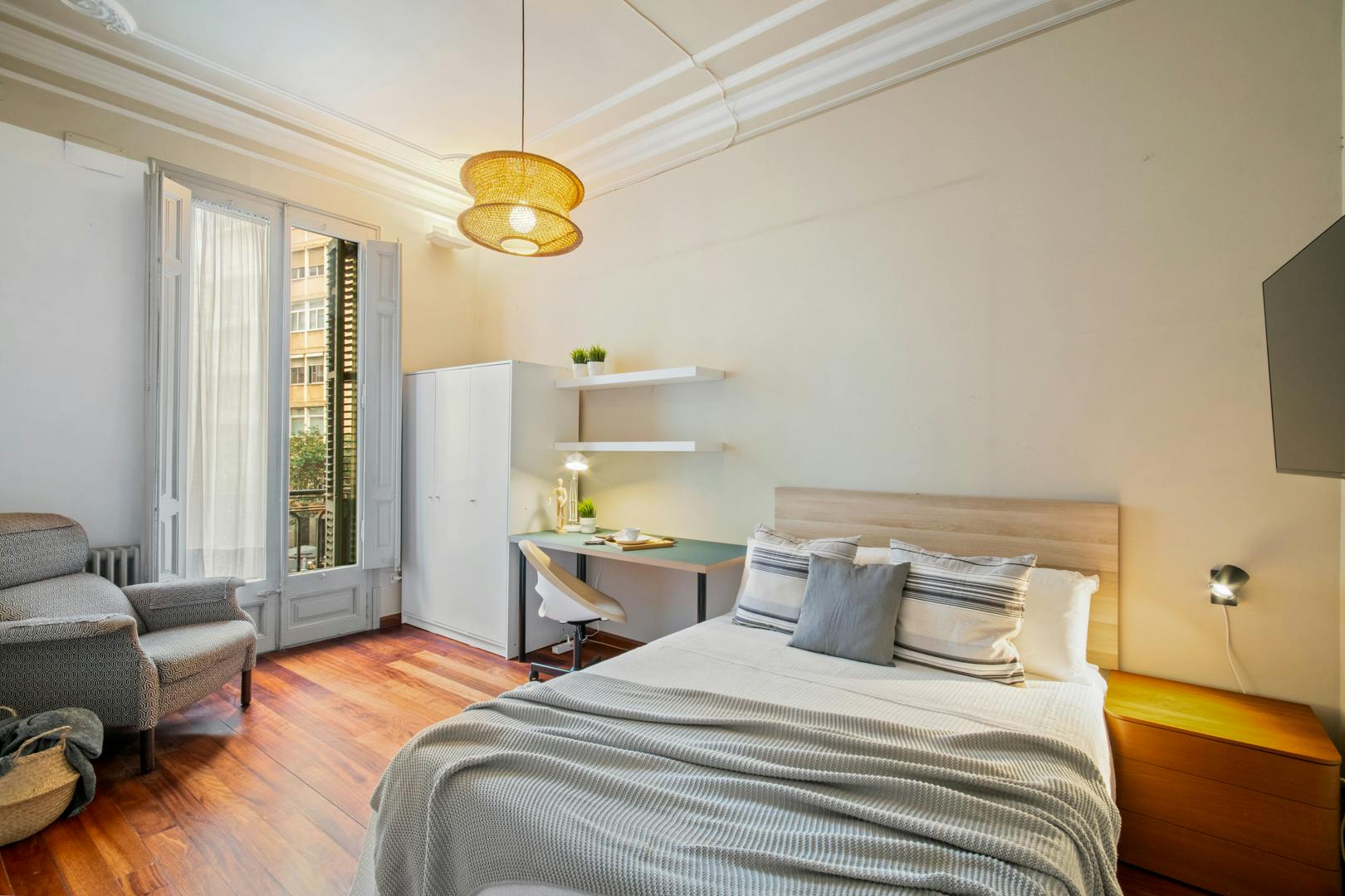 preview gallery tile