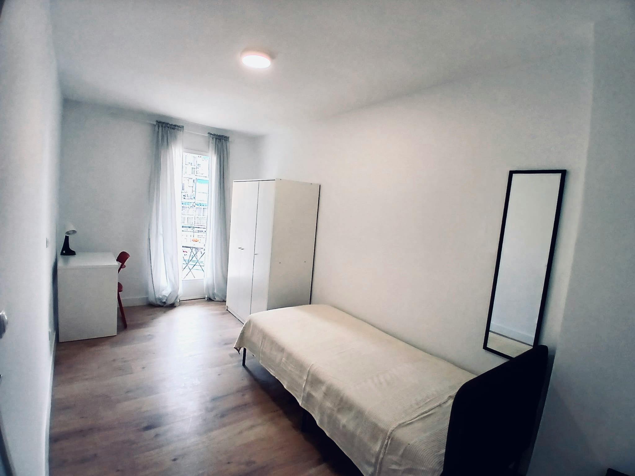 Calle de Móstoles, Fuenlabrada preview