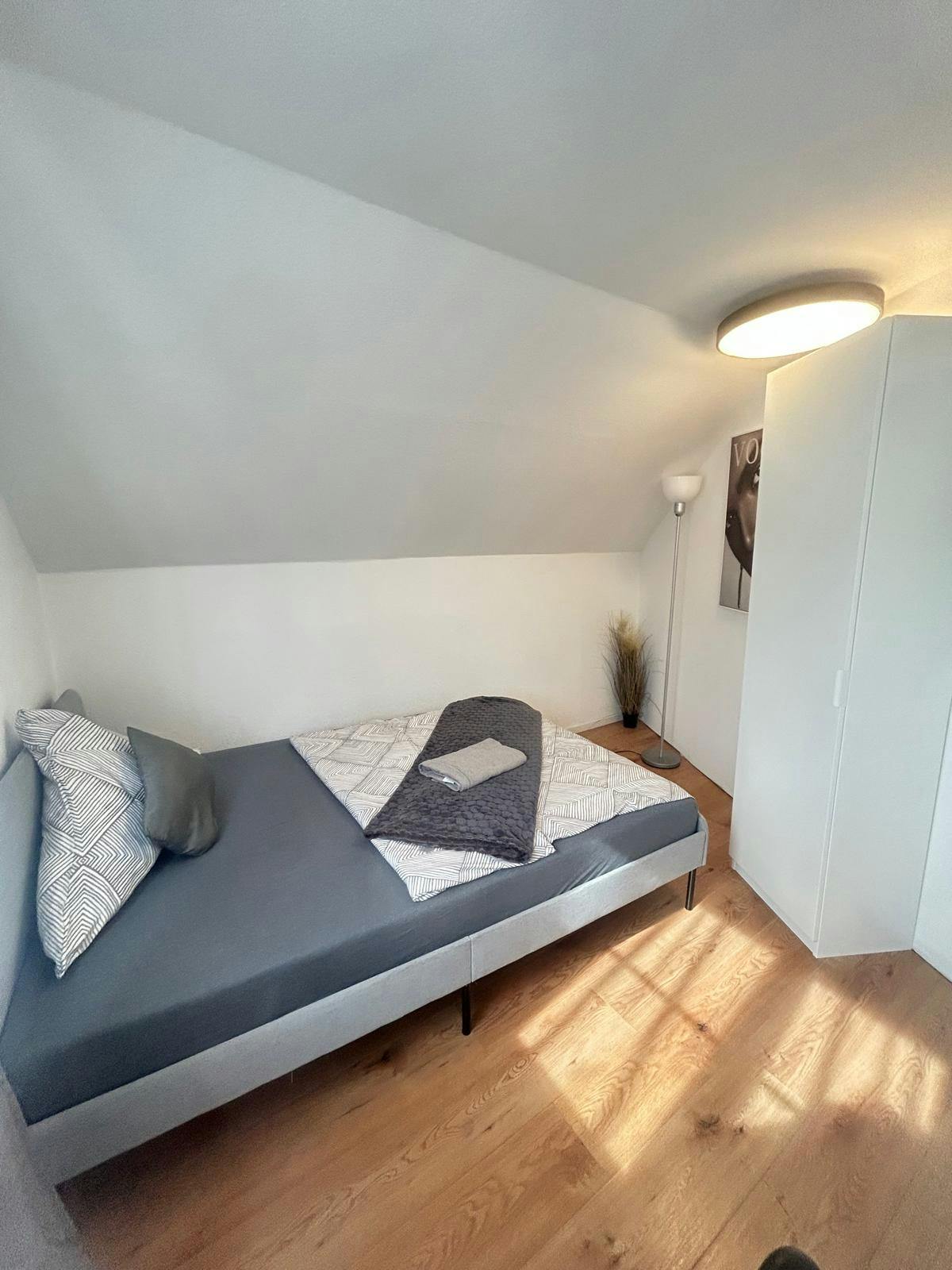 Habitación privada en alquiler por 750 € al mes en Planegg, Bahnhofstraße