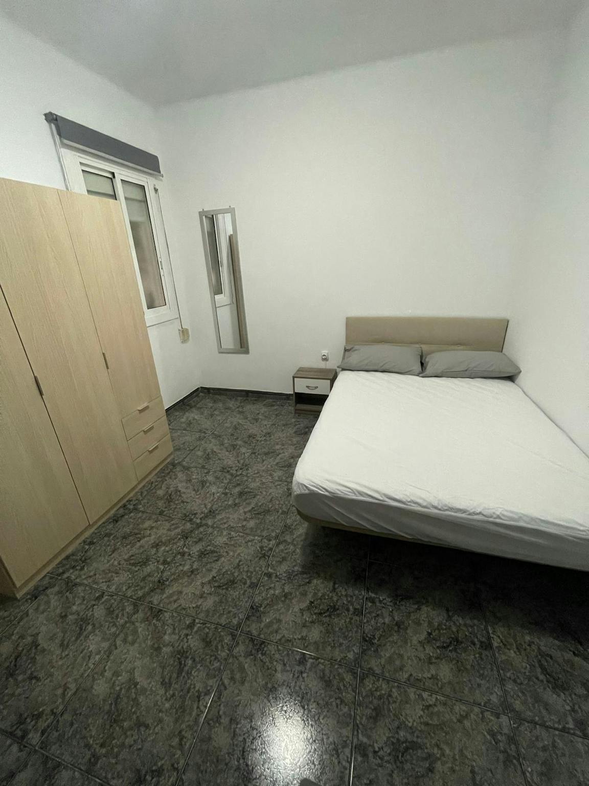 Carrer de Sepúlveda, Barcelona preview