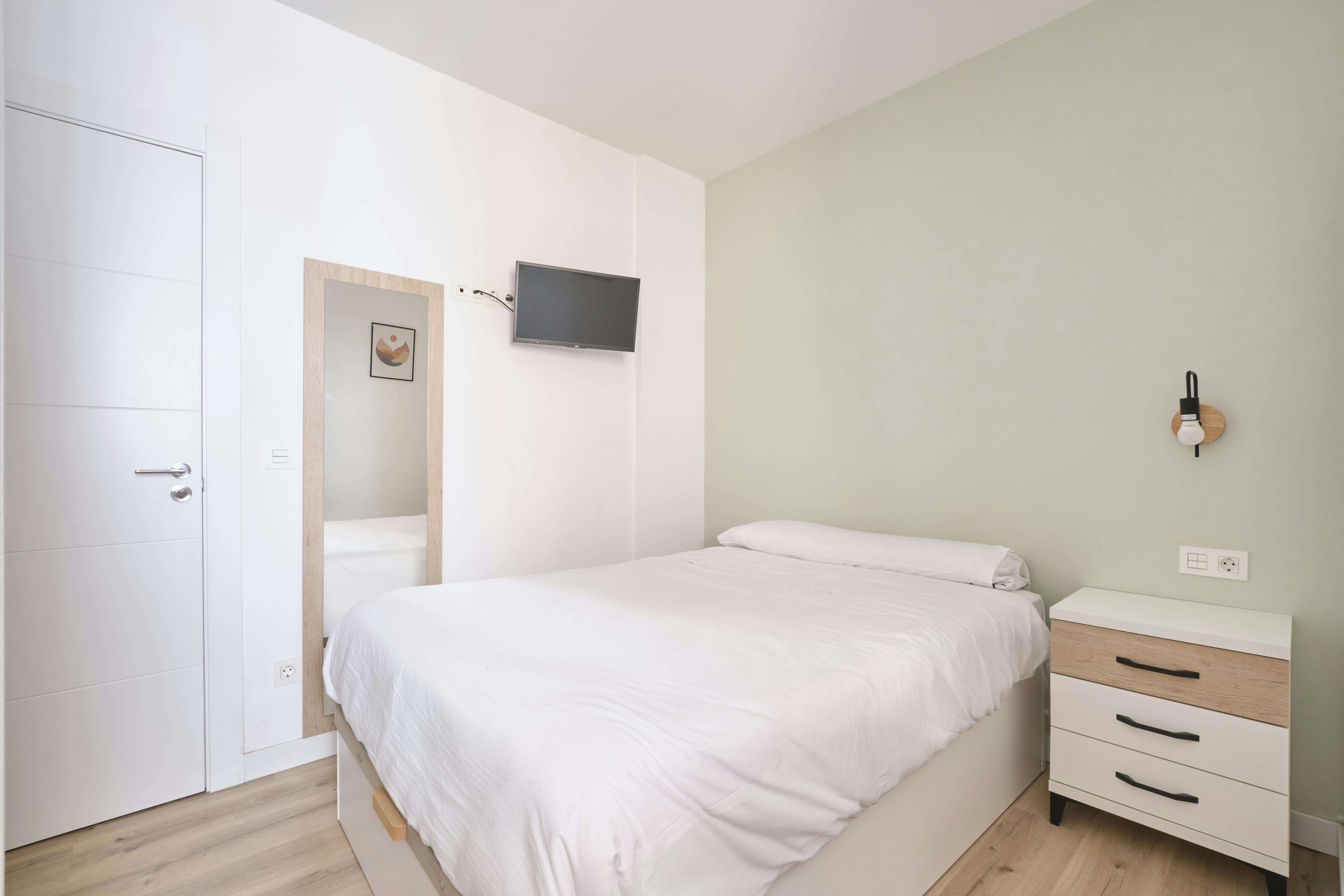 Private room for rent for €420 per month in Salamanca, Avenida de Portugal
