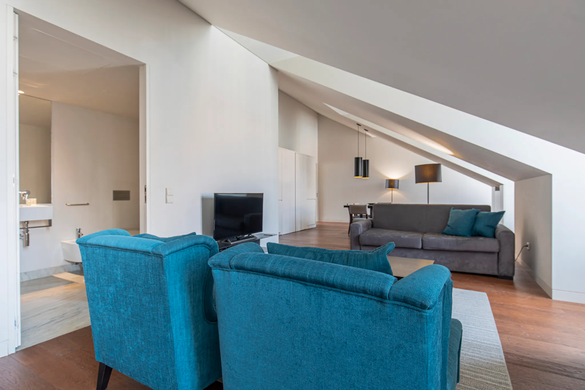 Praça Dom Luís I, Lisbon preview