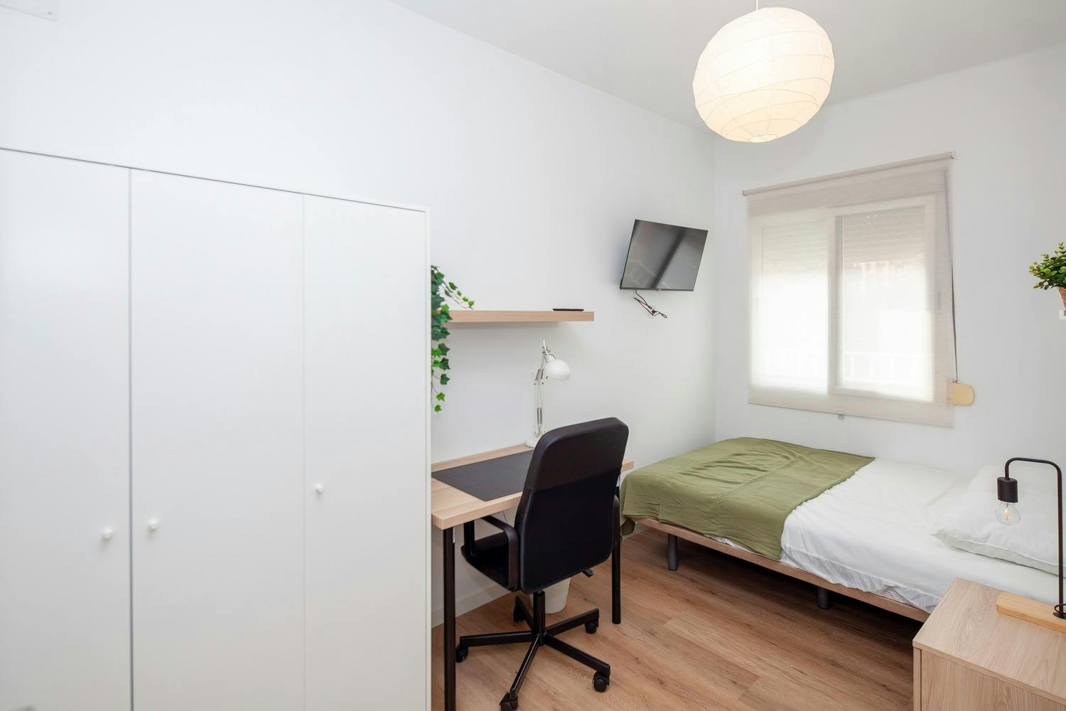 Carrer de Rodrigo de Pertegás, Valencia preview