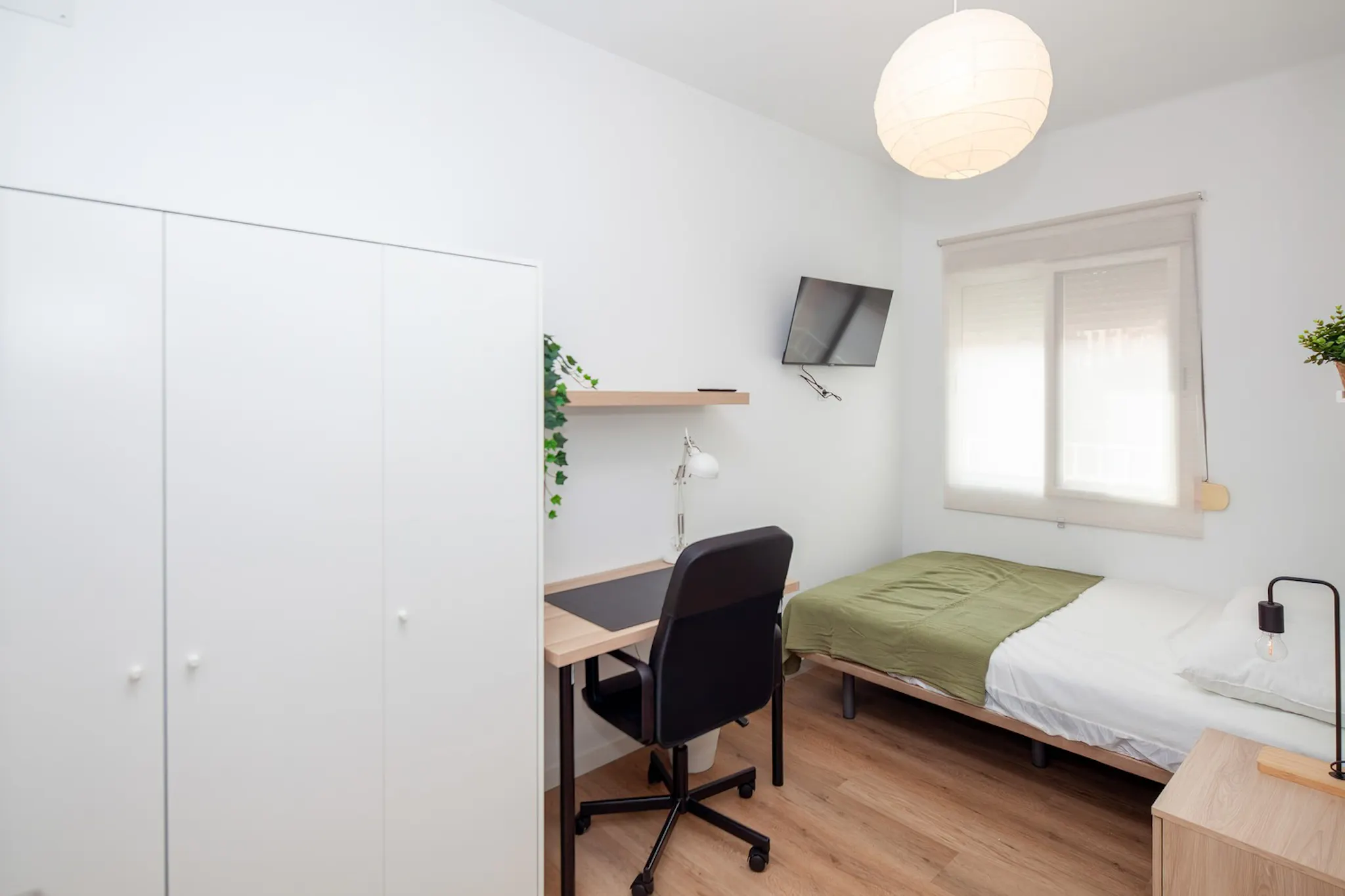 Carrer de Rodrigo de Pertegás, Valencia preview