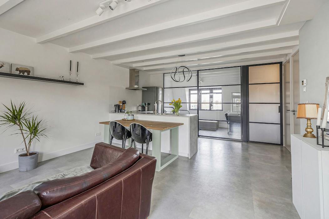 Apartment for rent in Amsterdam, Bilderdijkkade | HousingAnywhere (1626073) photo 2