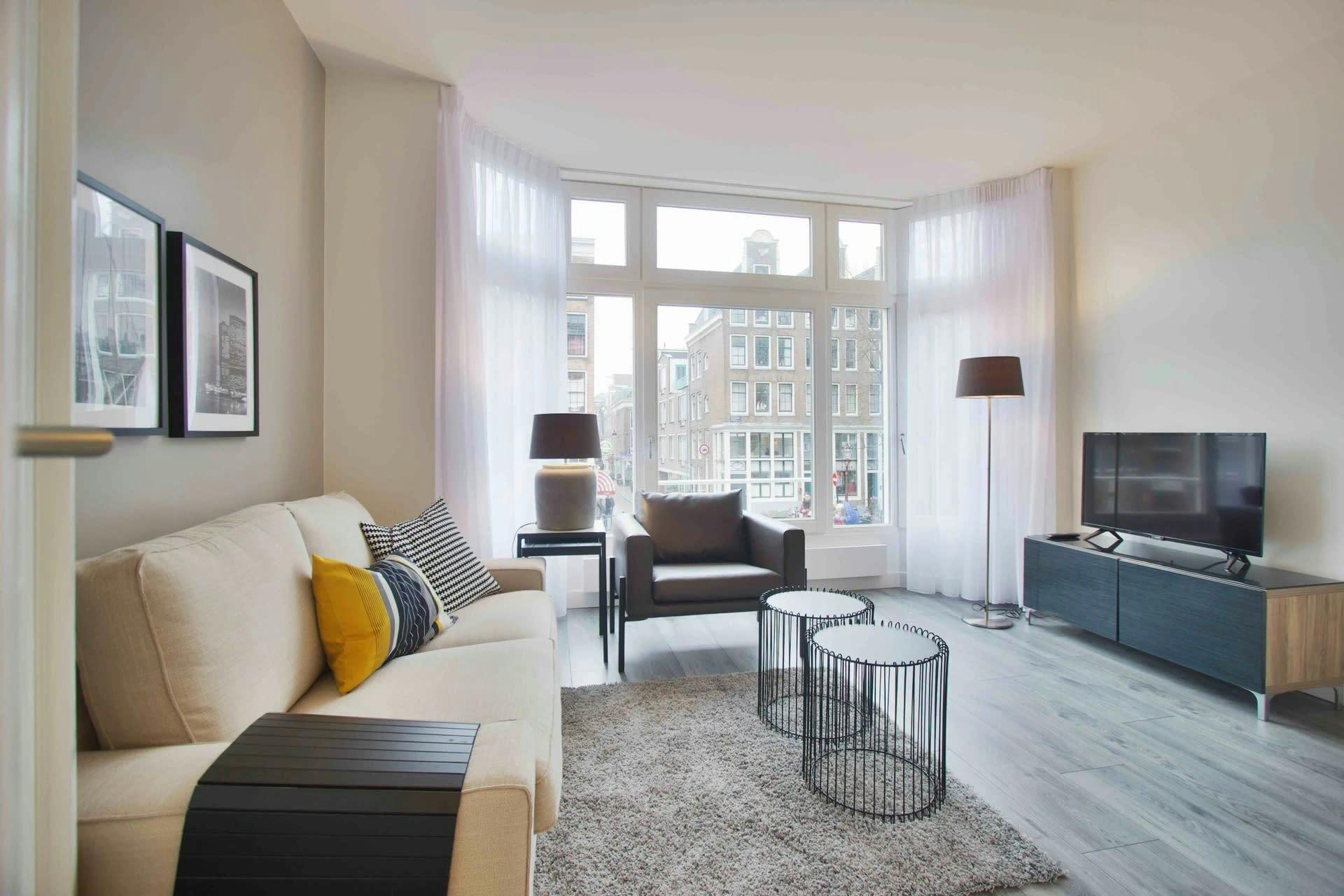 Apartment for rent for €4,500 per month in Amsterdam, Eerste Leliedwarsstraat
