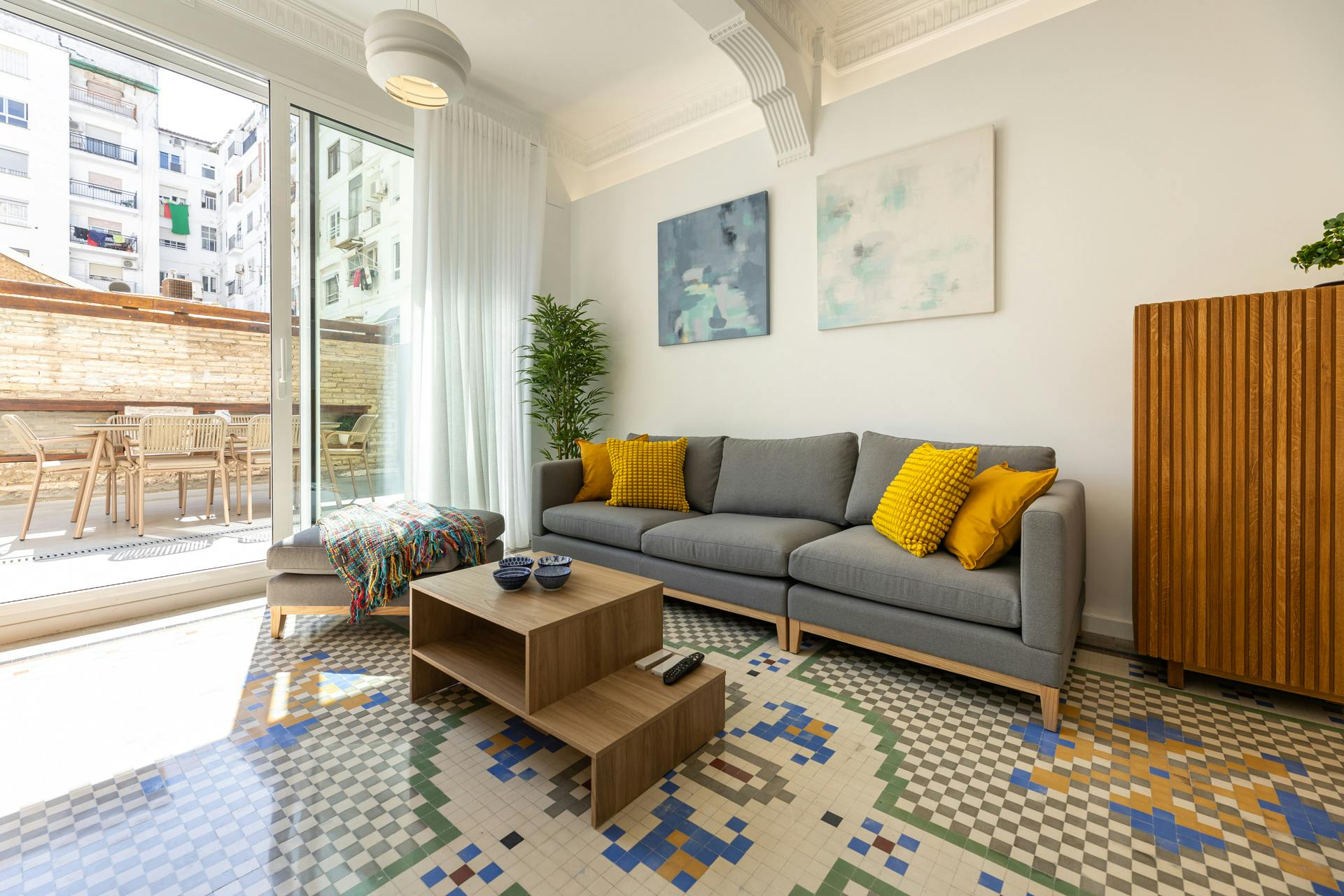 preview gallery tile