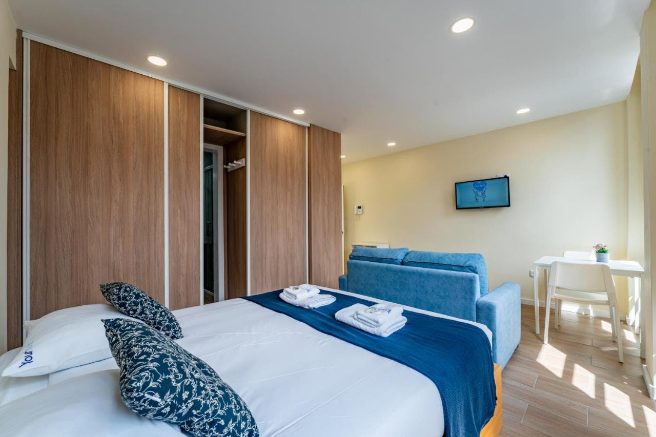 Studio para alugar por € 1.150 por mês em Porto, Rua de Costa Cabral