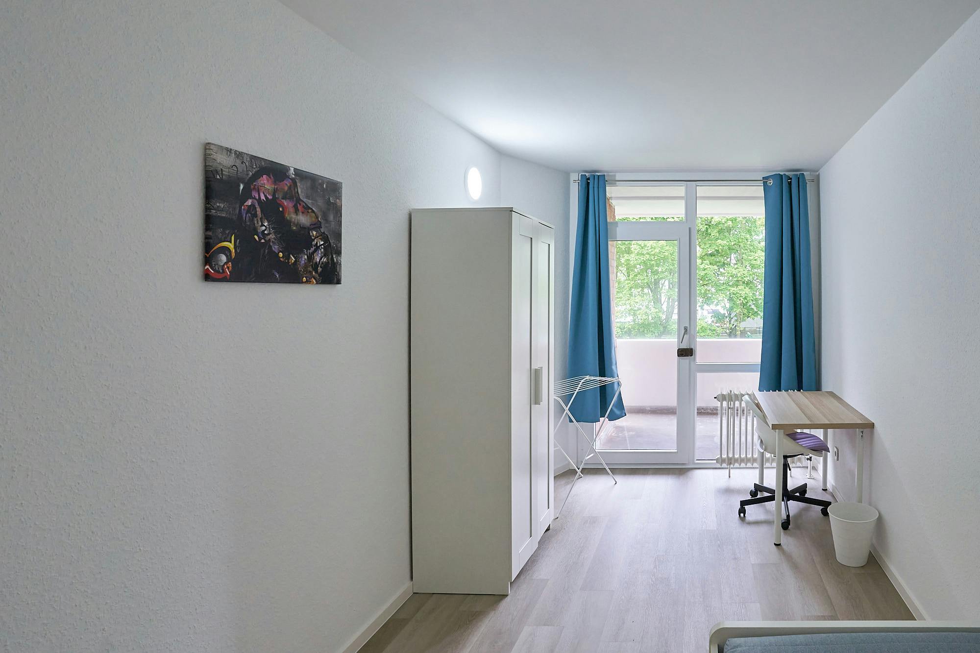 Private room for rent for €629 per month in Düsseldorf, Kölner Landstraße
