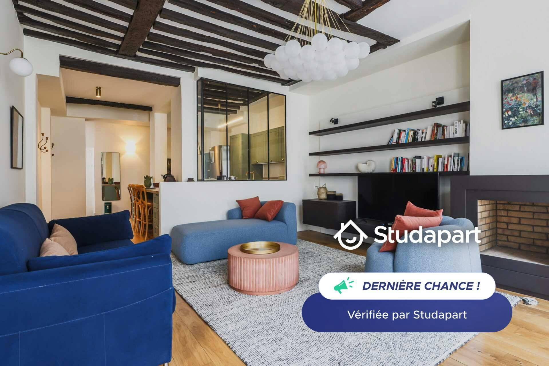 Apartment for rent for €6,200 per month in Paris, Rue Vauvilliers