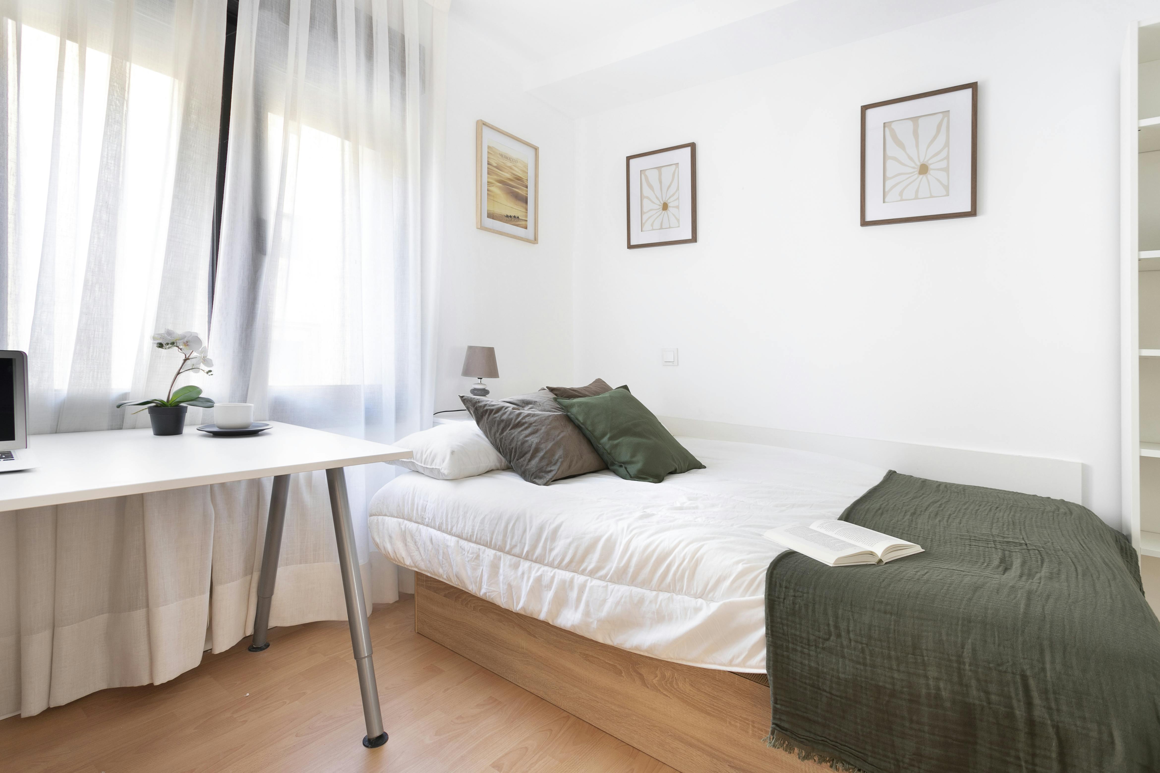 Calle de Raimundo Fernández Villaverde, Madrid preview