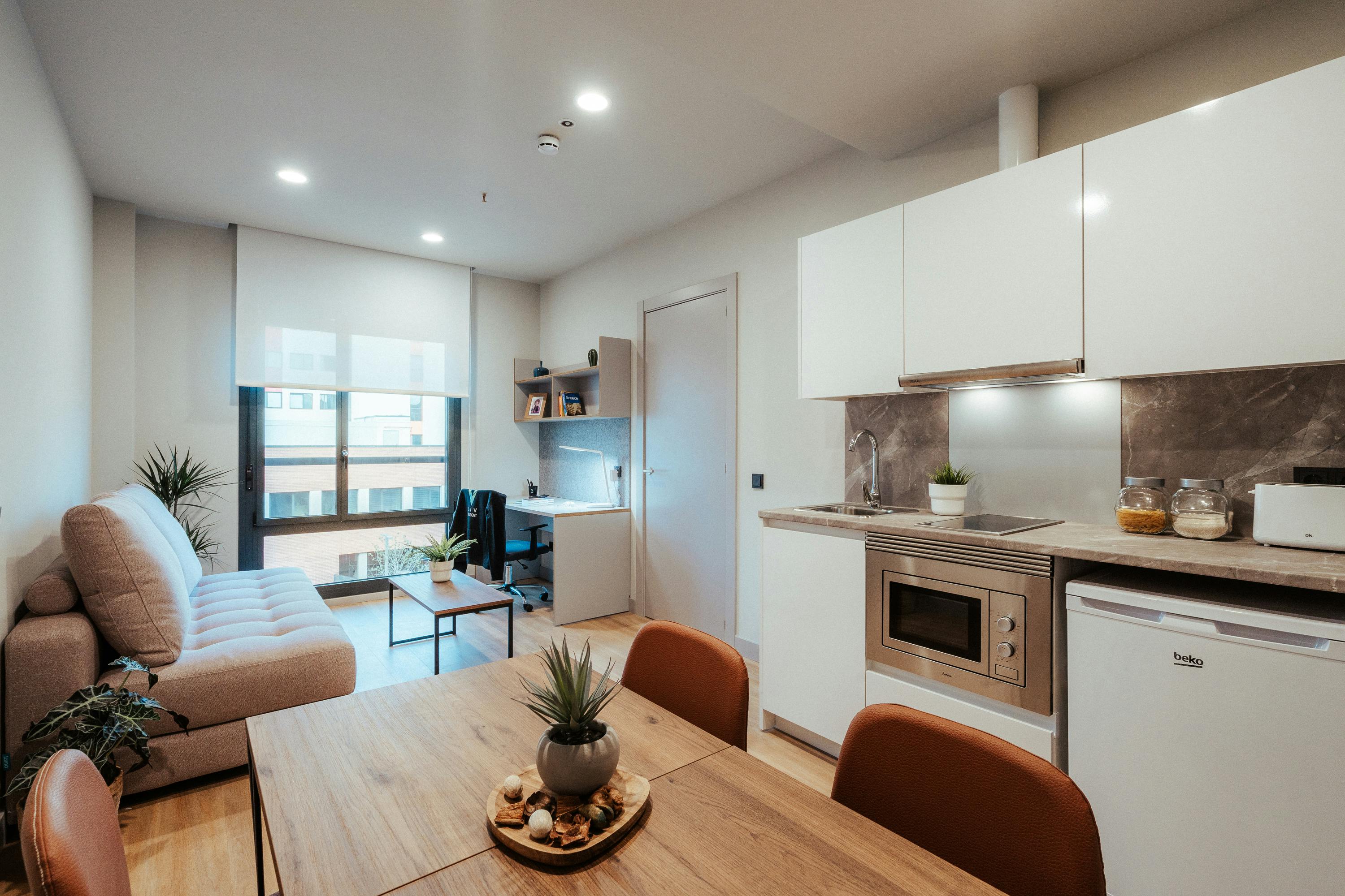 Apartment for rent for €1,500 per month in Barcelona, Carrer de Puigcerdà