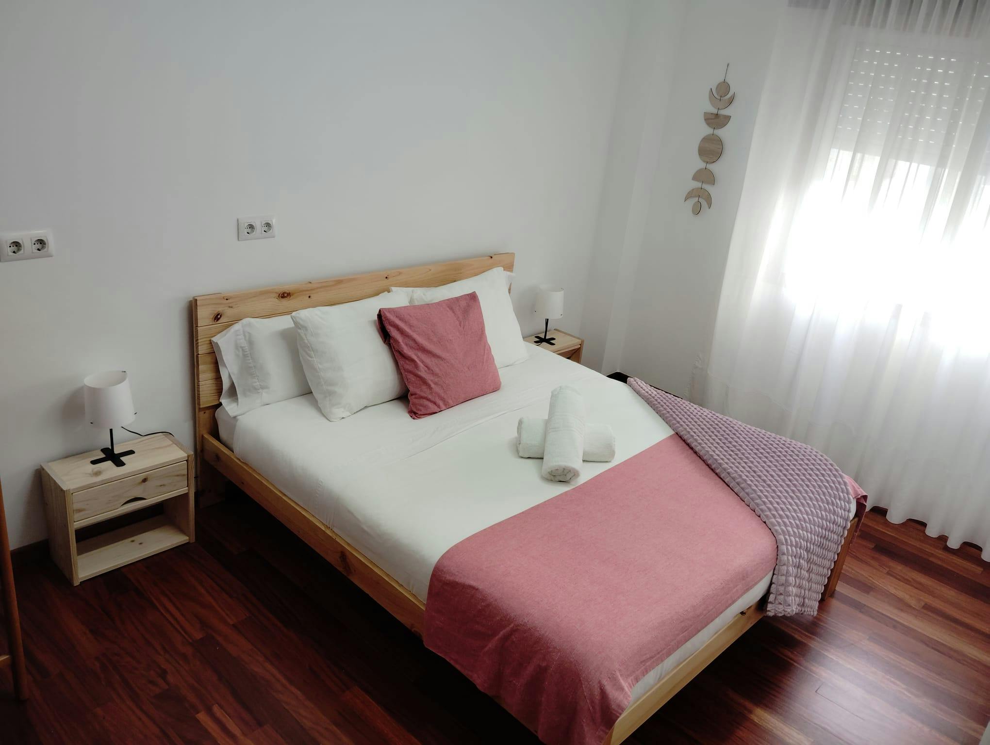 Apartment for rent for €1,100 per month in Cangas, Avenida de Ourense