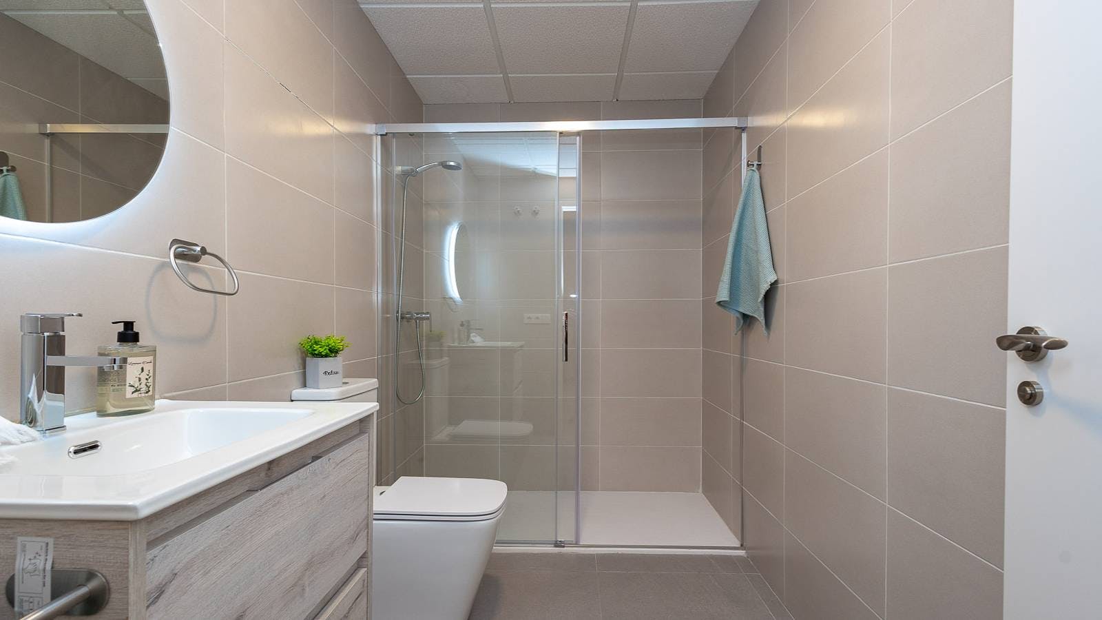 Apartment Valencia, 1 bed, 11m² — photo 6