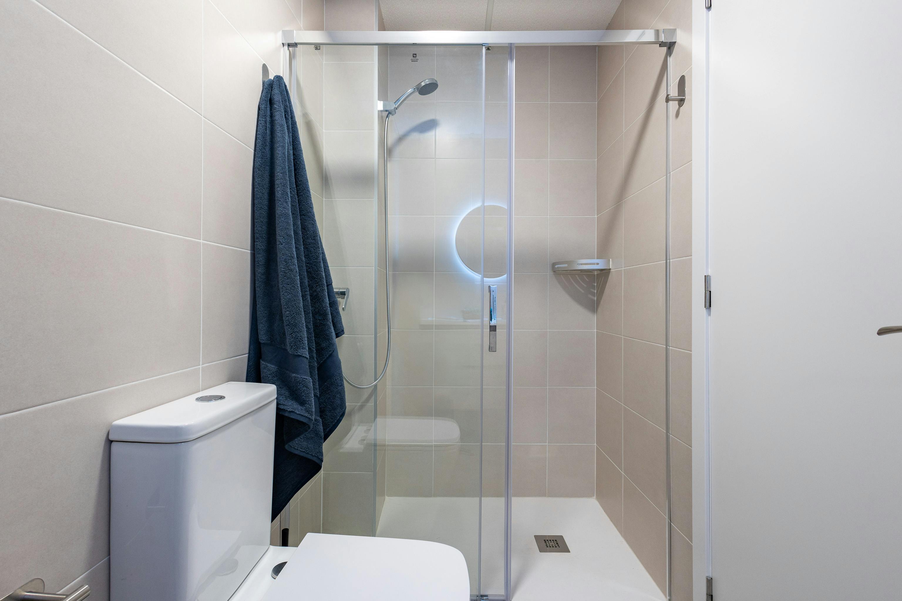 Single room Valencia, 1 bed, 16m² — photo 3