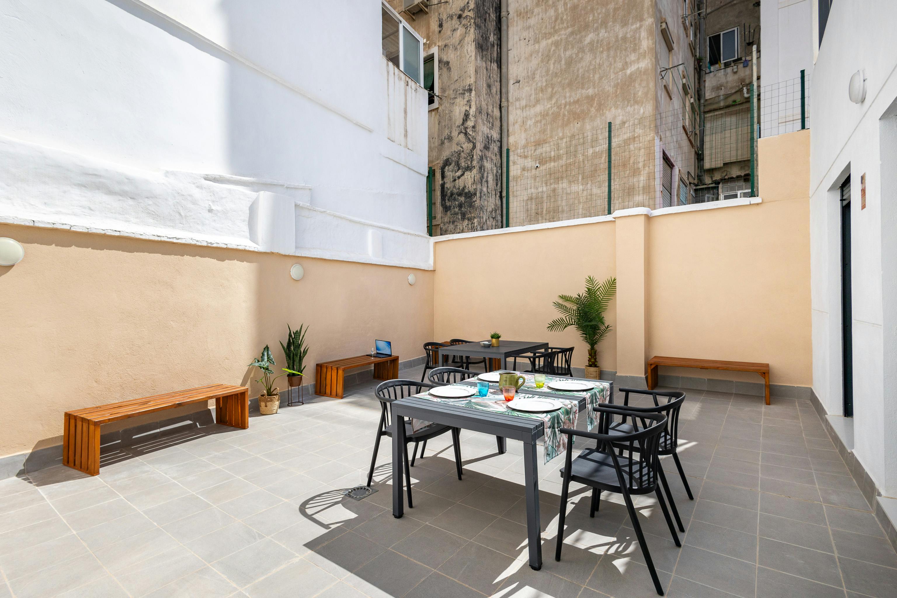 Single room Valencia, 1 bed, 16m² — photo 9