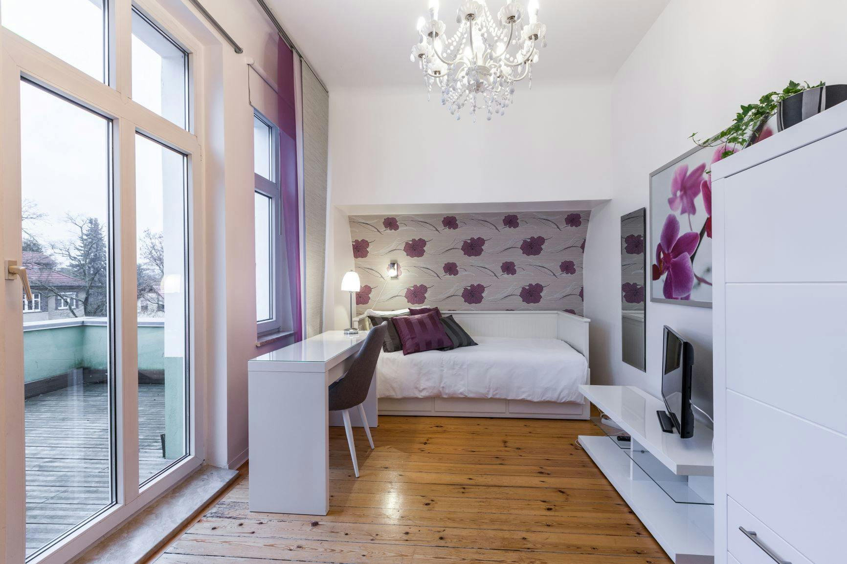 preview gallery tile