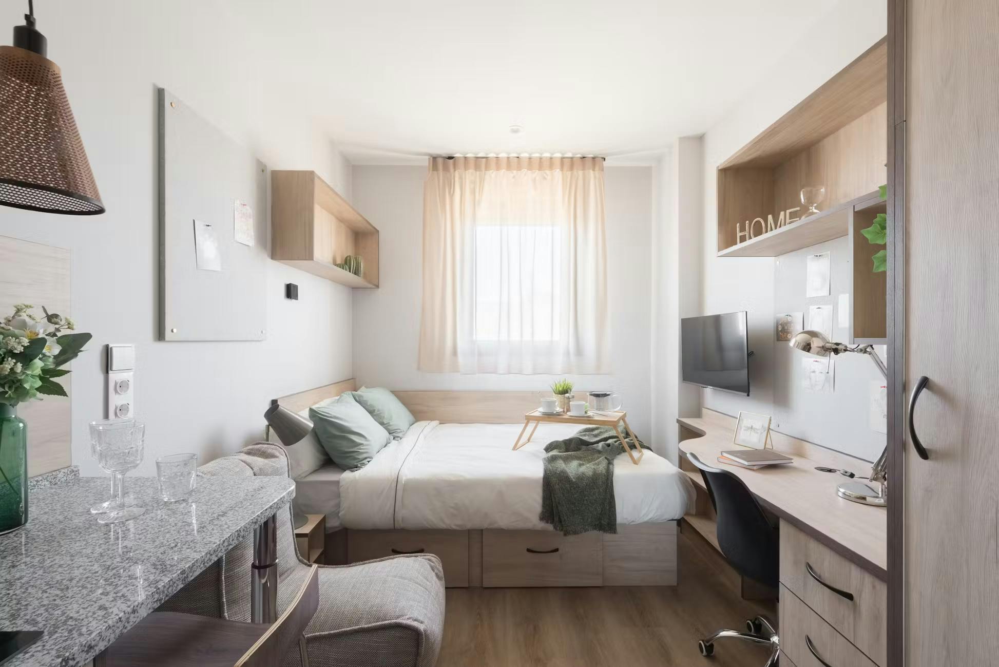 Studio te huur voor € 1.535 per maand in Madrid, Calle de la Princesa