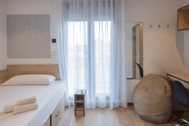 Building in Calle de la Princesa, Madrid (1626473) room image 2