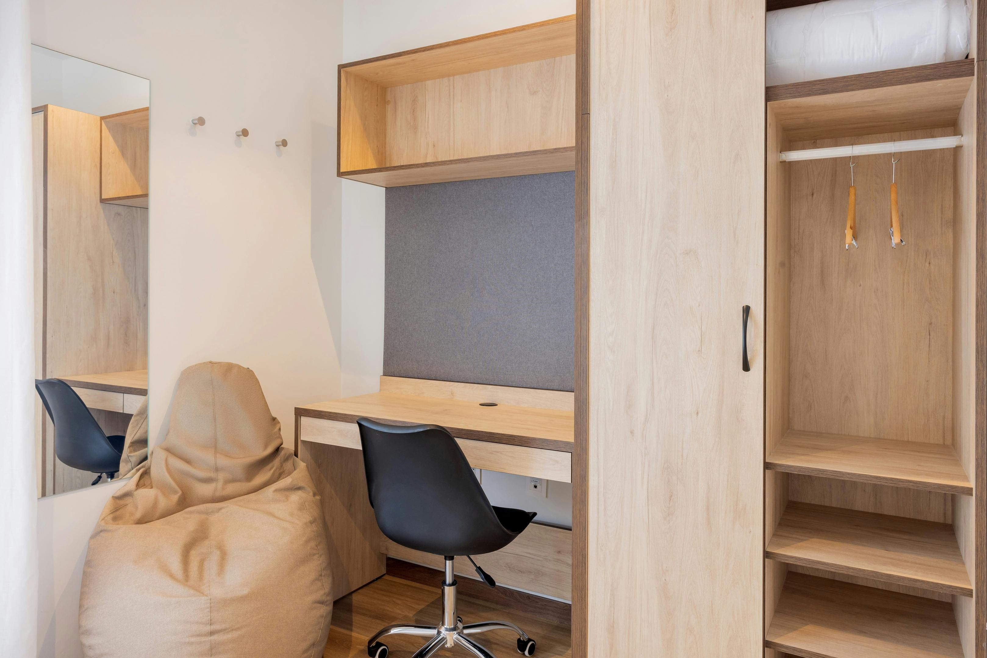 preview gallery tile