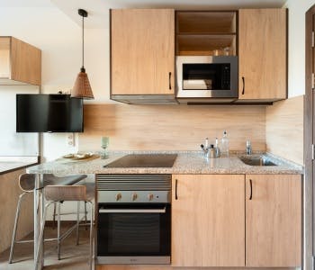 Double room Madrid, 1 bed, 19m² — photo 10