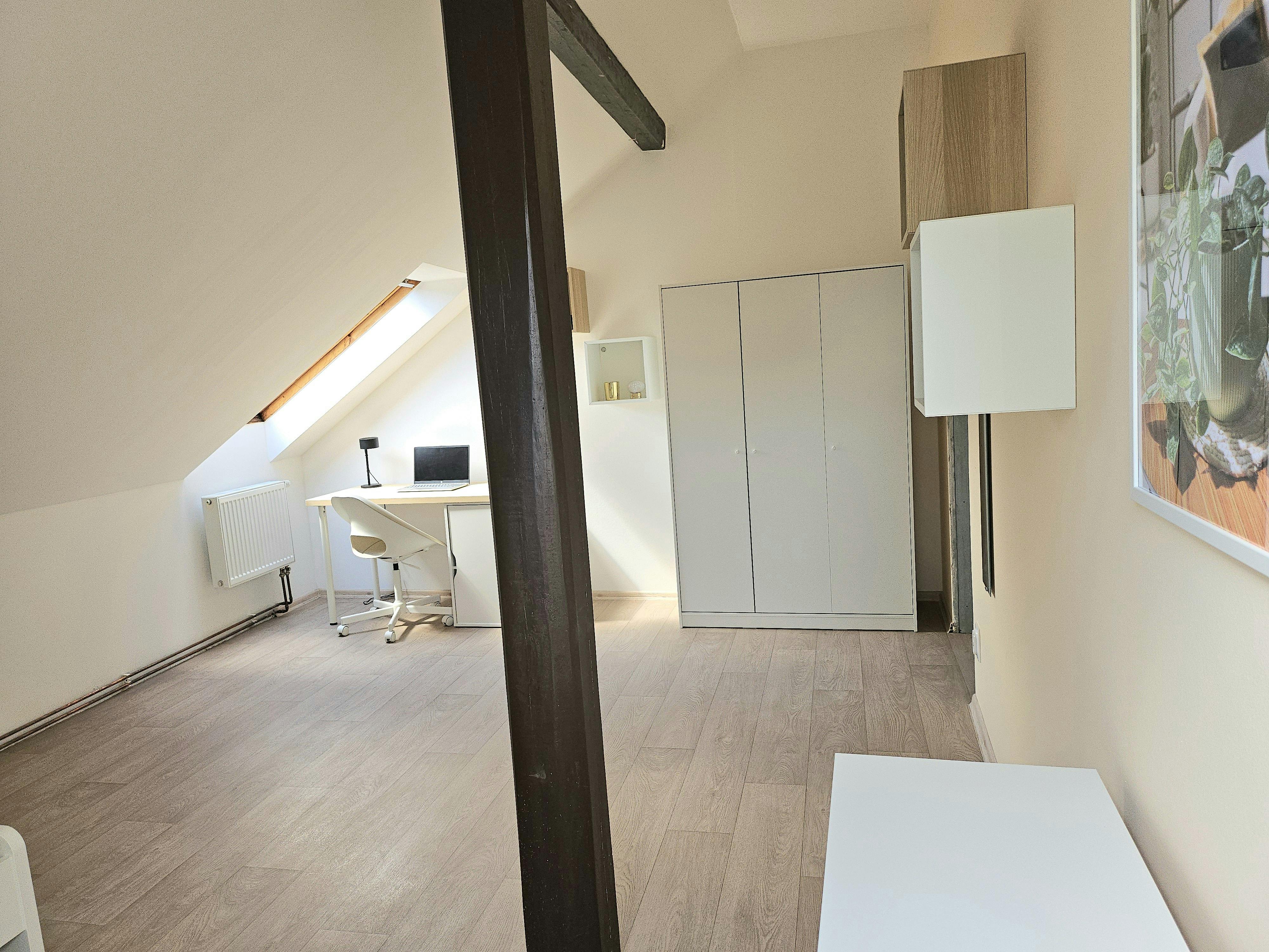 Single room Hlavní Město Praha, 1 bed, 20m² — photo 1