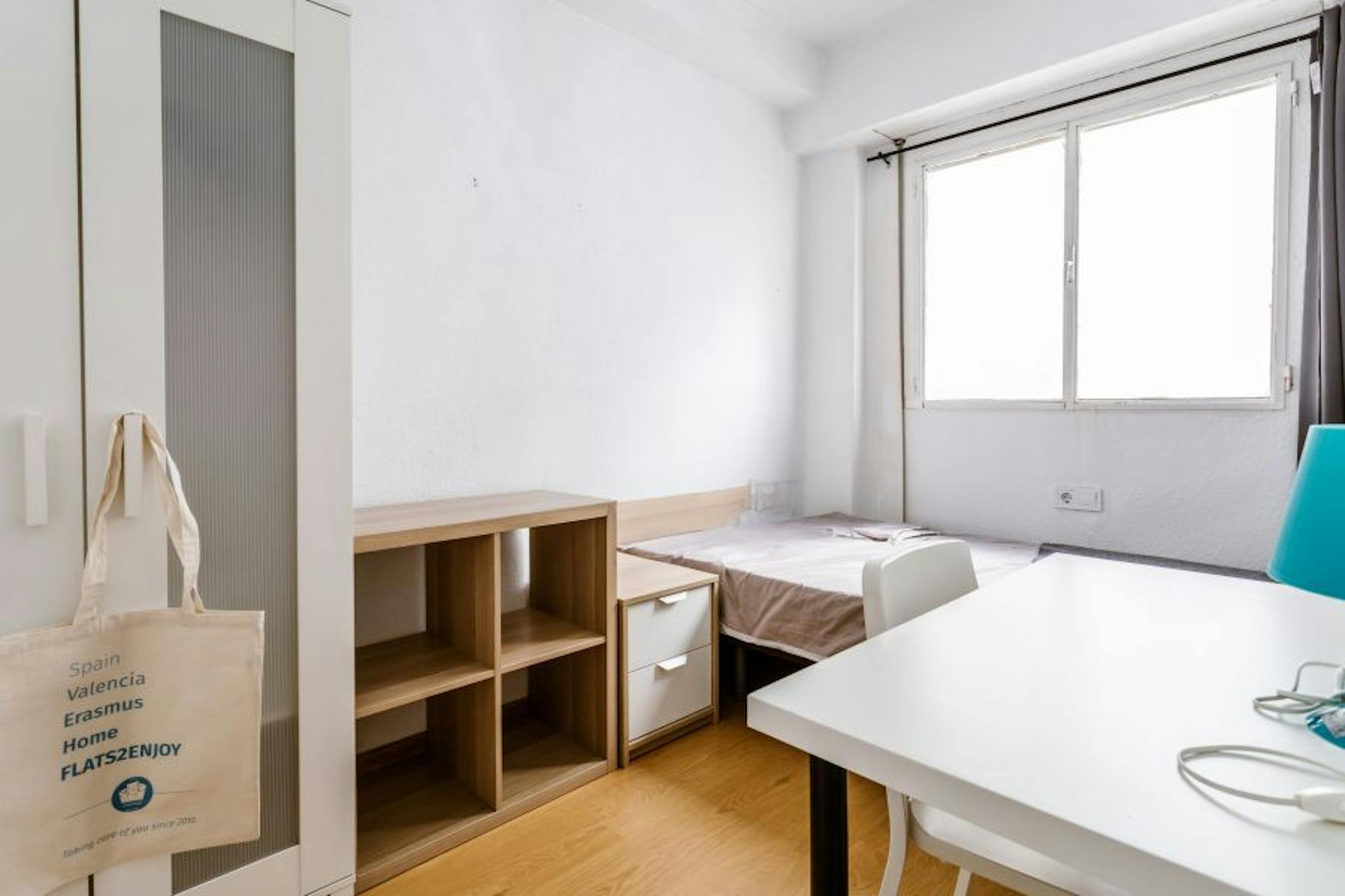 Carrer dels Sants Just i Pastor, Valencia preview