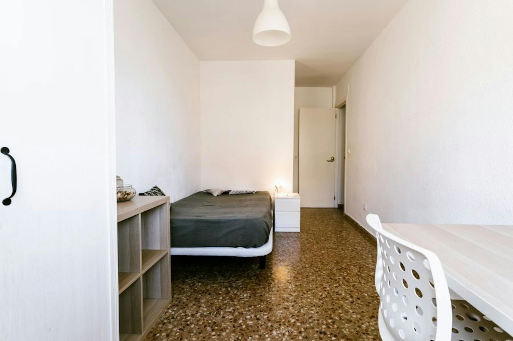 Carrer del Serpis, Valencia preview