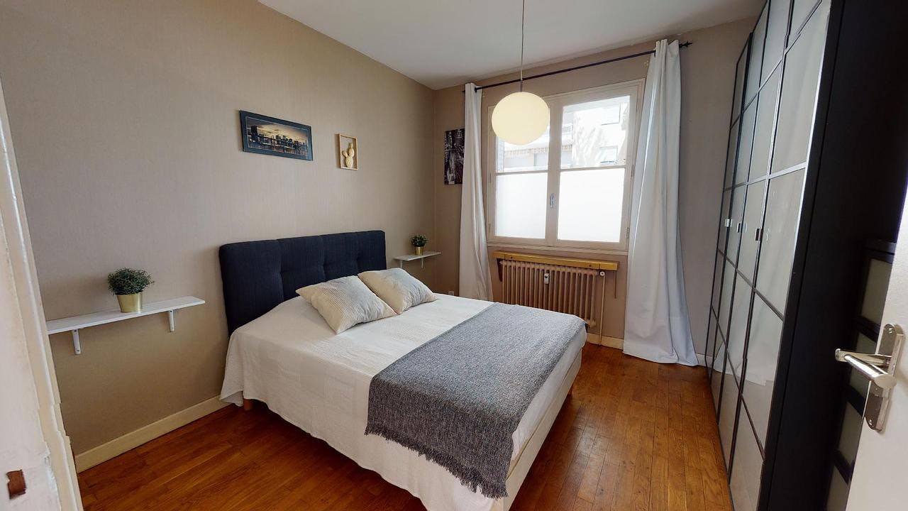 Apartment Lyon, 2 beds, 71m² — photo 8