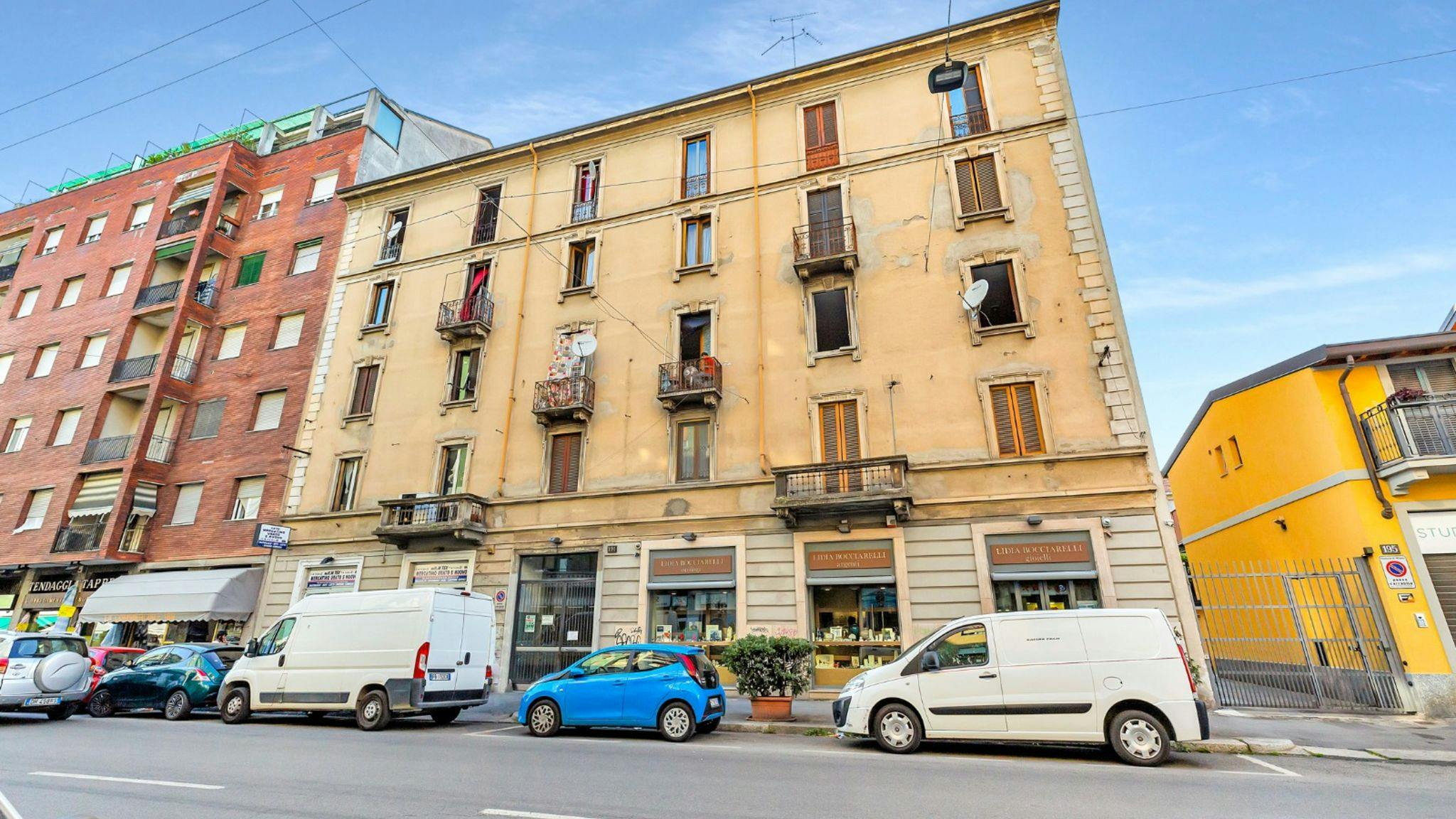 preview gallery tile