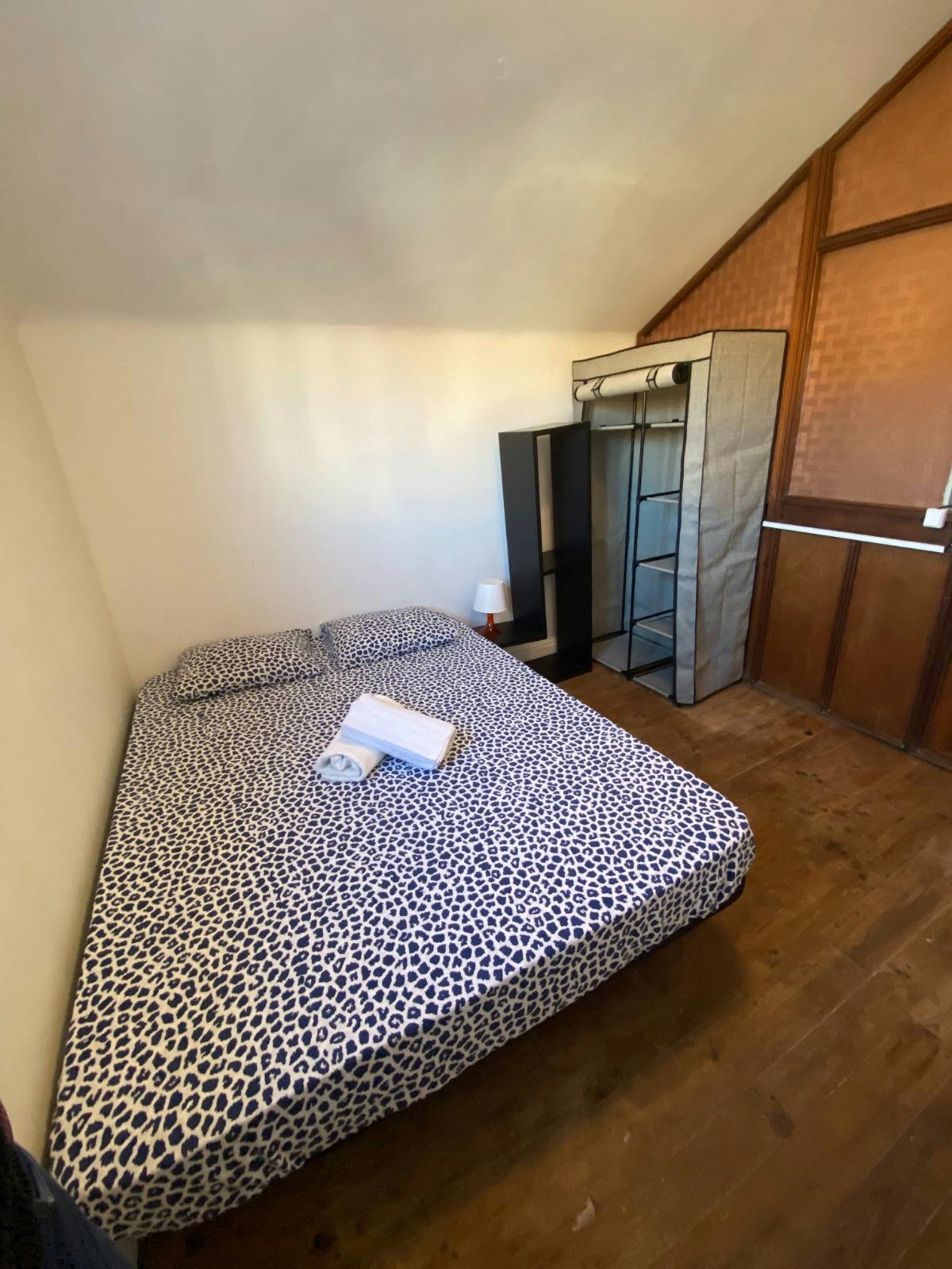 Privat rum att hyra för 390 € i månaden i Porto, Rua Cónego Ferreira Pinto