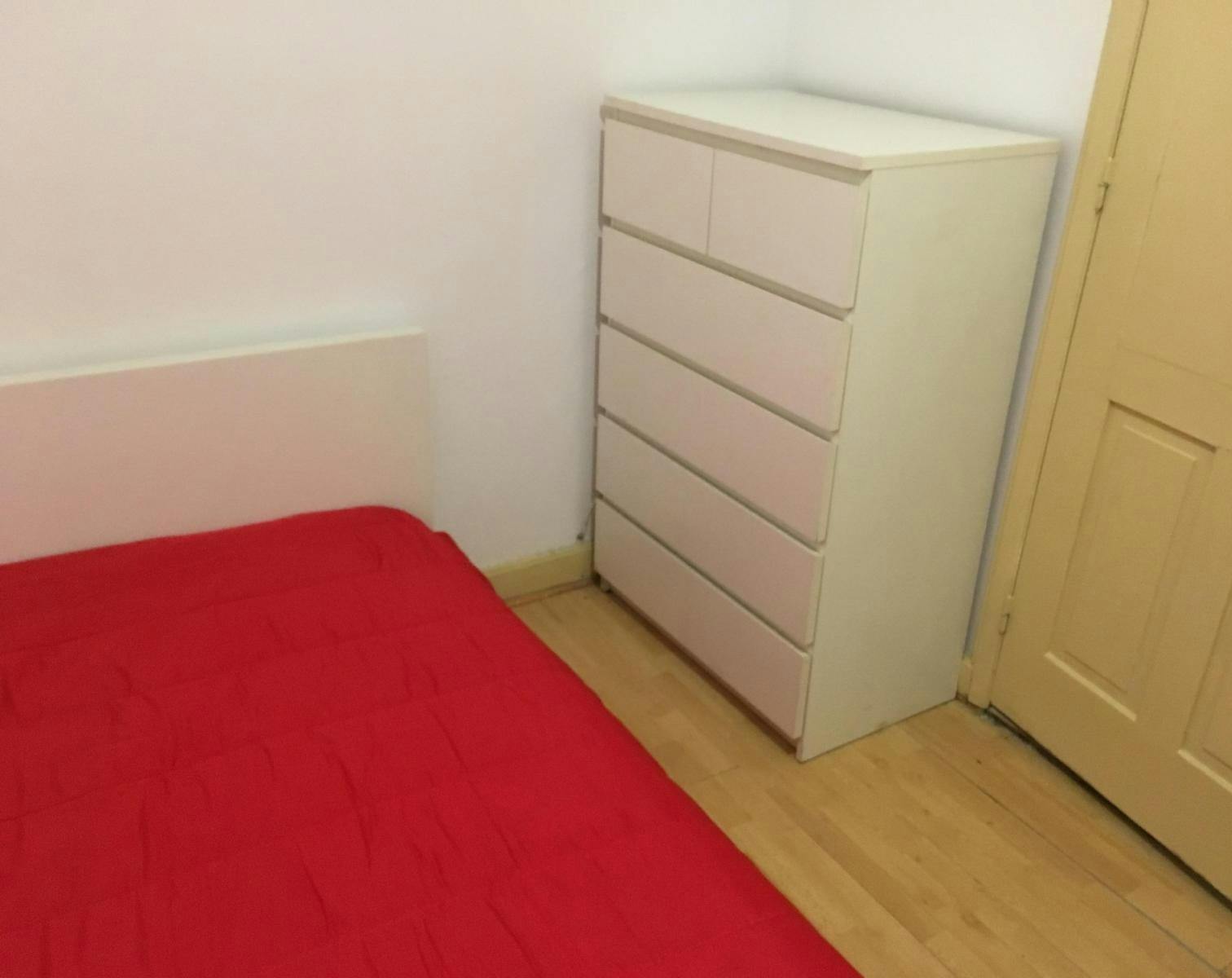 Single room Porto, 1 bed, 7m² — photo 2