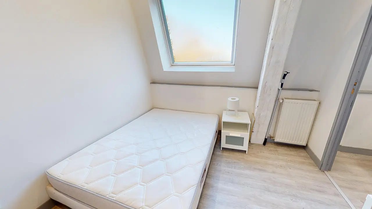 私人房间 正在以 €456 的月租出租，其位于 Tourcoing, Rue Alexandre Ribot