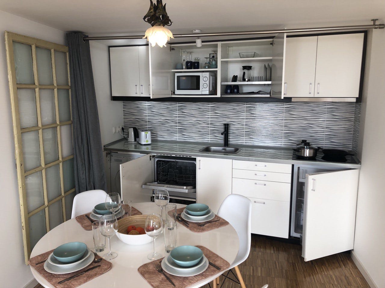 preview gallery tile