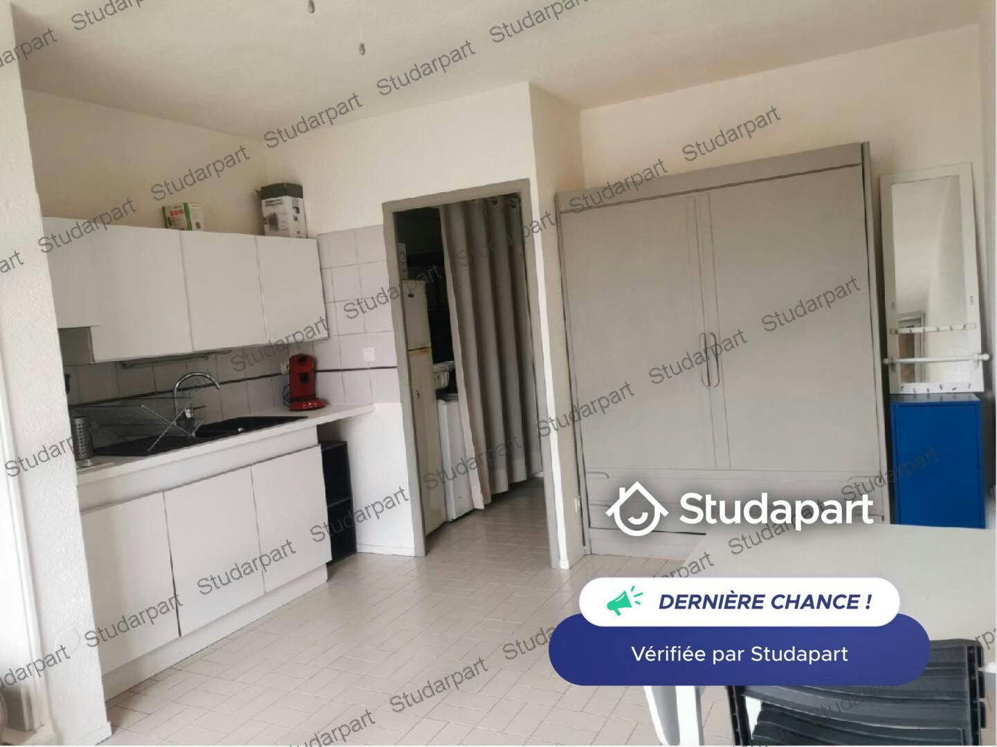 Apartment for rent for €480 per month in La Grande-Motte, Allée de la Plage