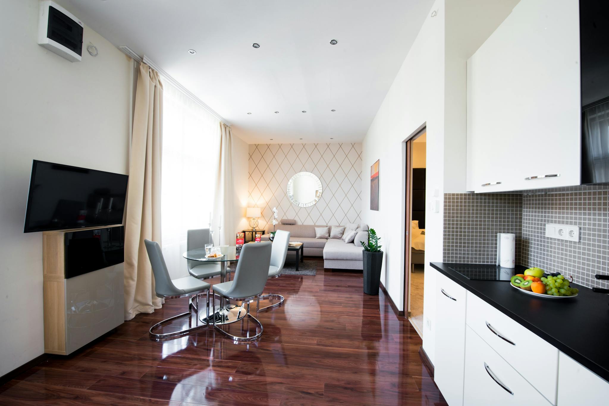 Petőfi Sándor utca, Budapest preview