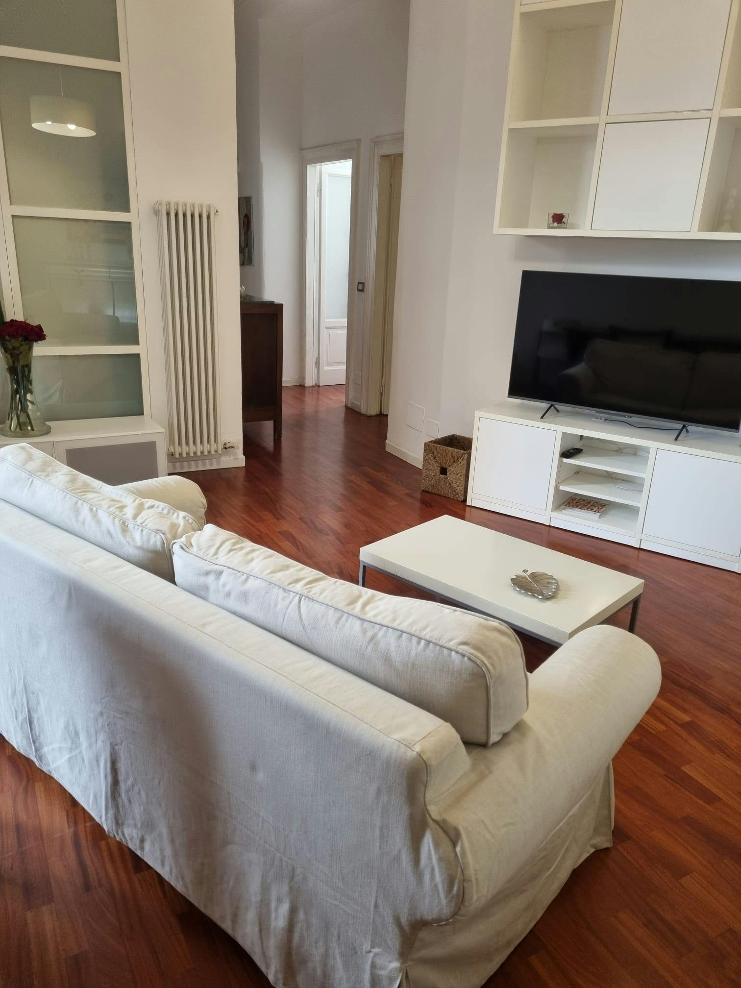 Apartment Milan, 1 bed — photo 2