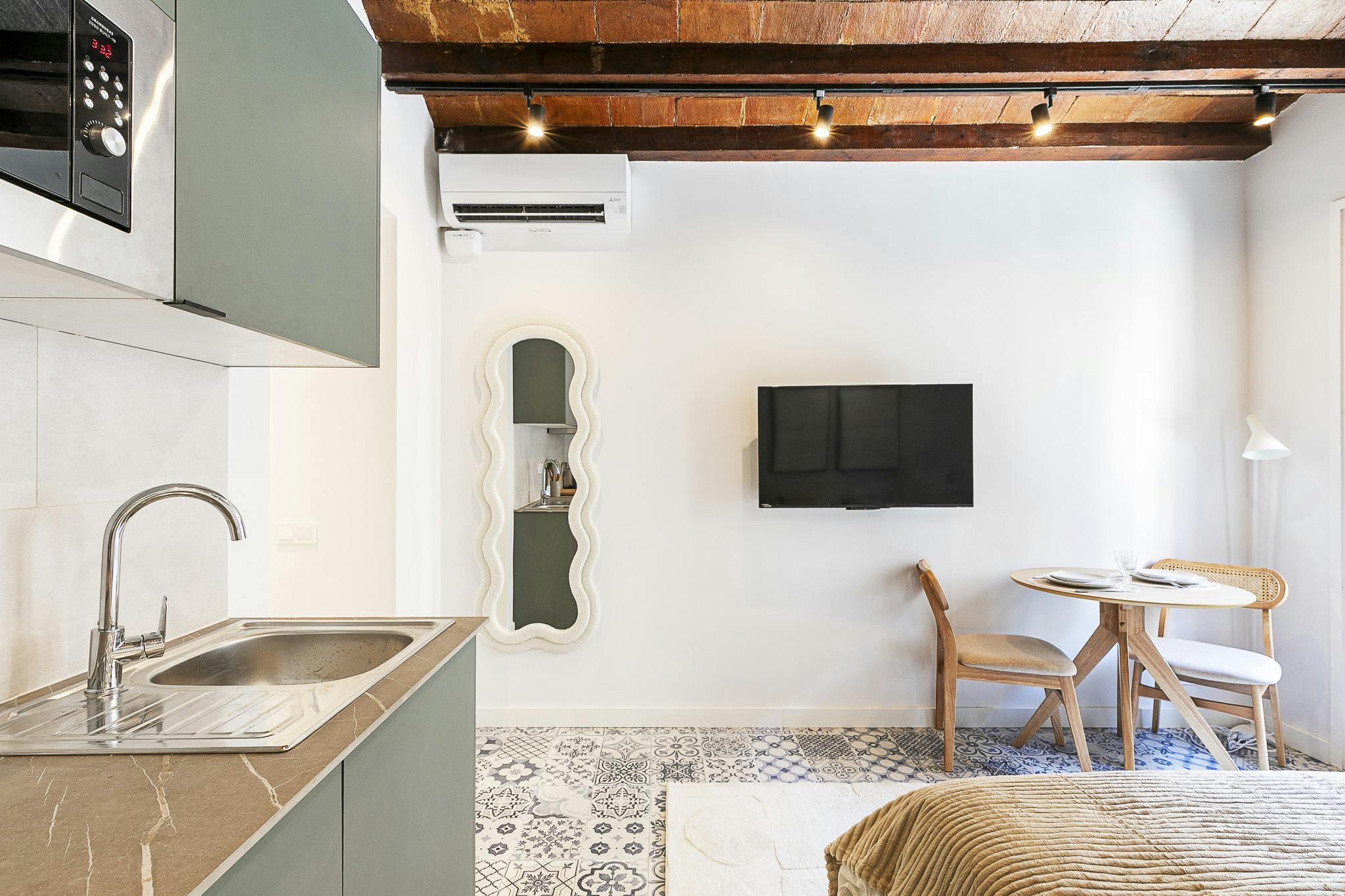 preview gallery tile