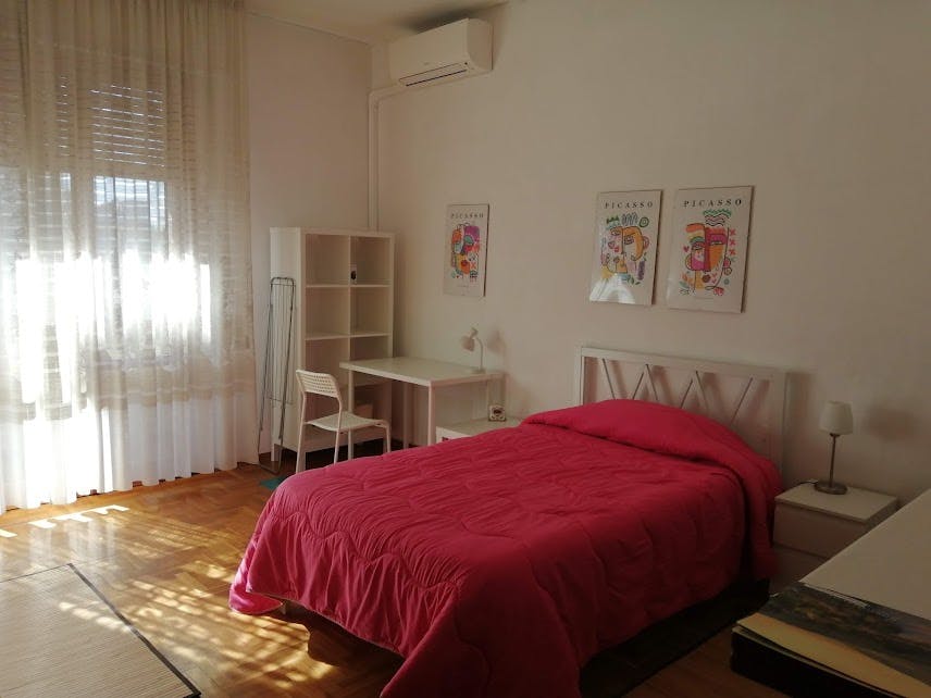 Private room for rent for €550 per month in Florence, Via Umberto Boccioni