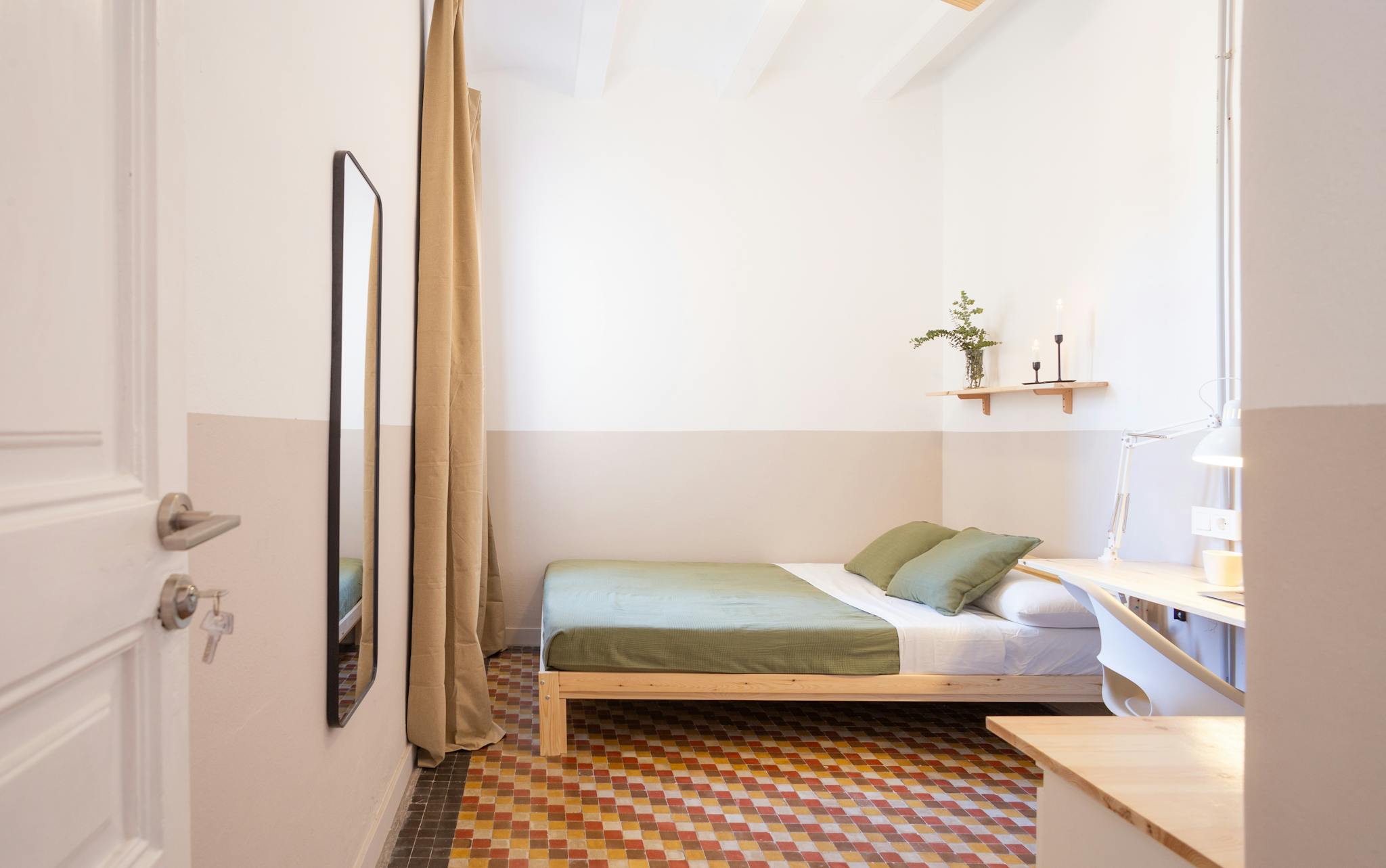 Carrer de Pons i Gallarza, Barcelona preview