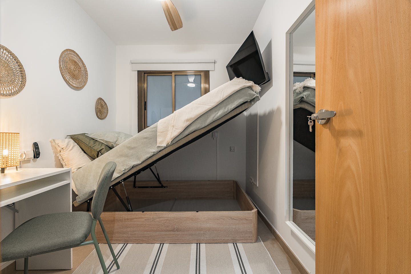 preview gallery tile