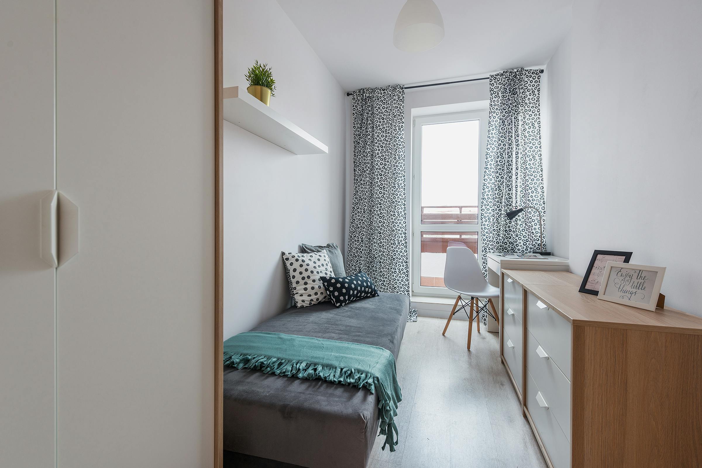 Opaczewska, Warsaw preview