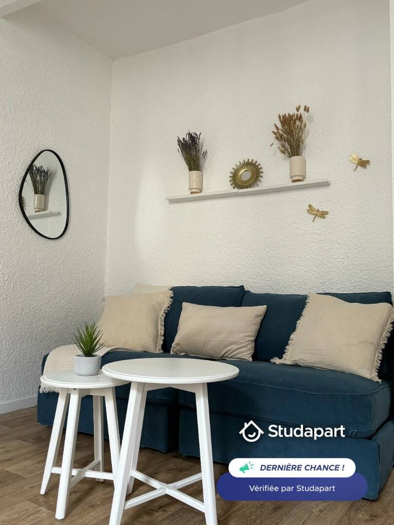Casa in affitto a 575 € al mese a Avignon, Rue Violette