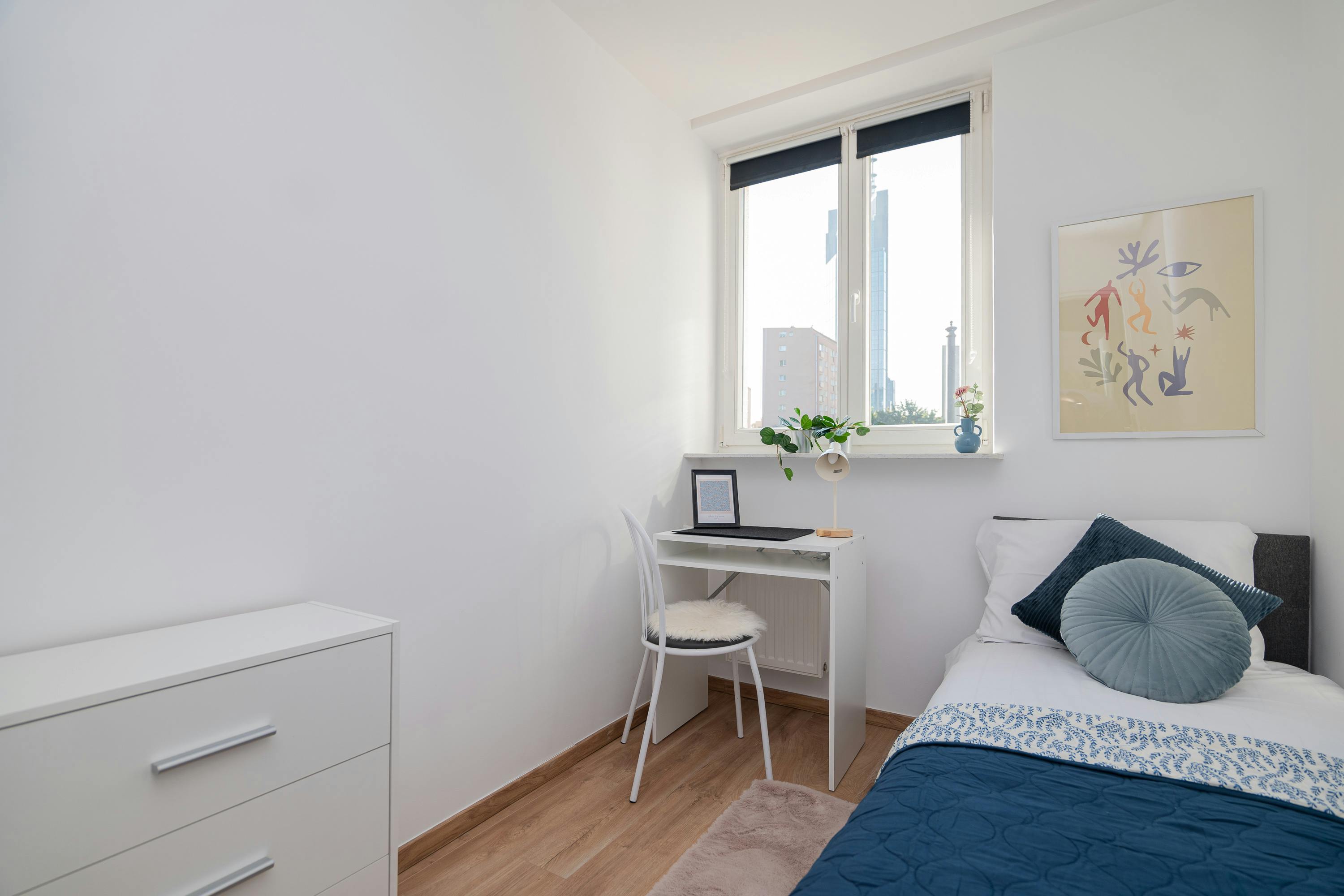 Prosta, Warsaw preview