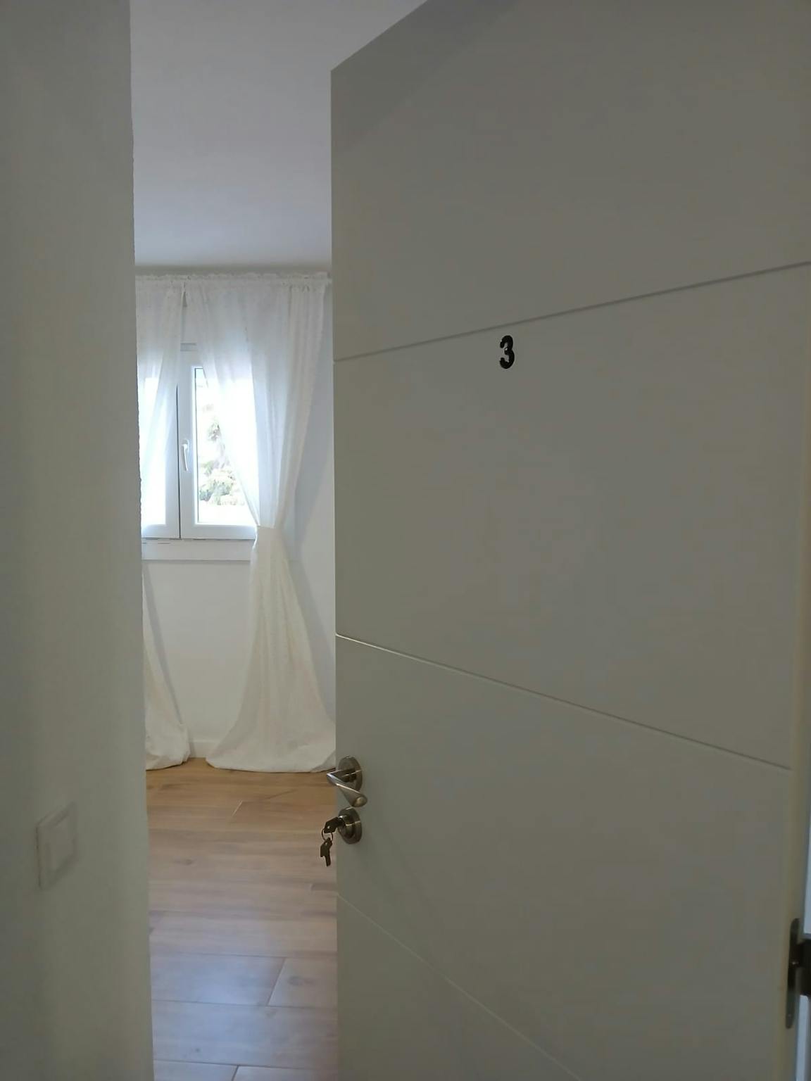 Calle Besolla, Madrid preview