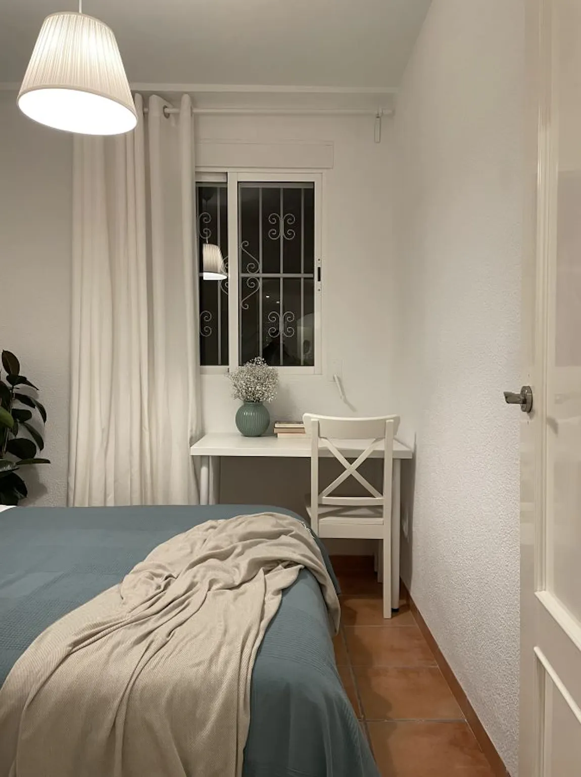 Plaza Pintor Anglada, Valencia preview